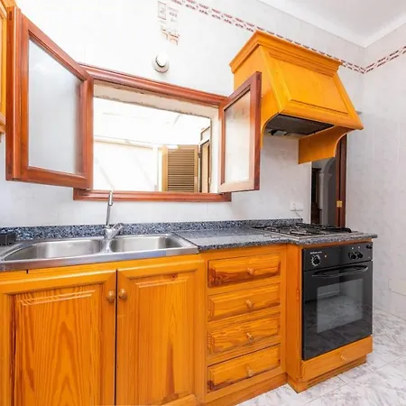 House By The Sea In Picafort With Terrace *